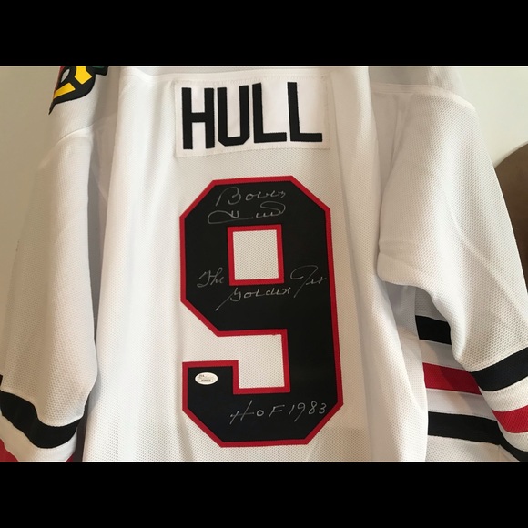 Autographed Bobby Hull Jersey #9 - Picture 4 of 5